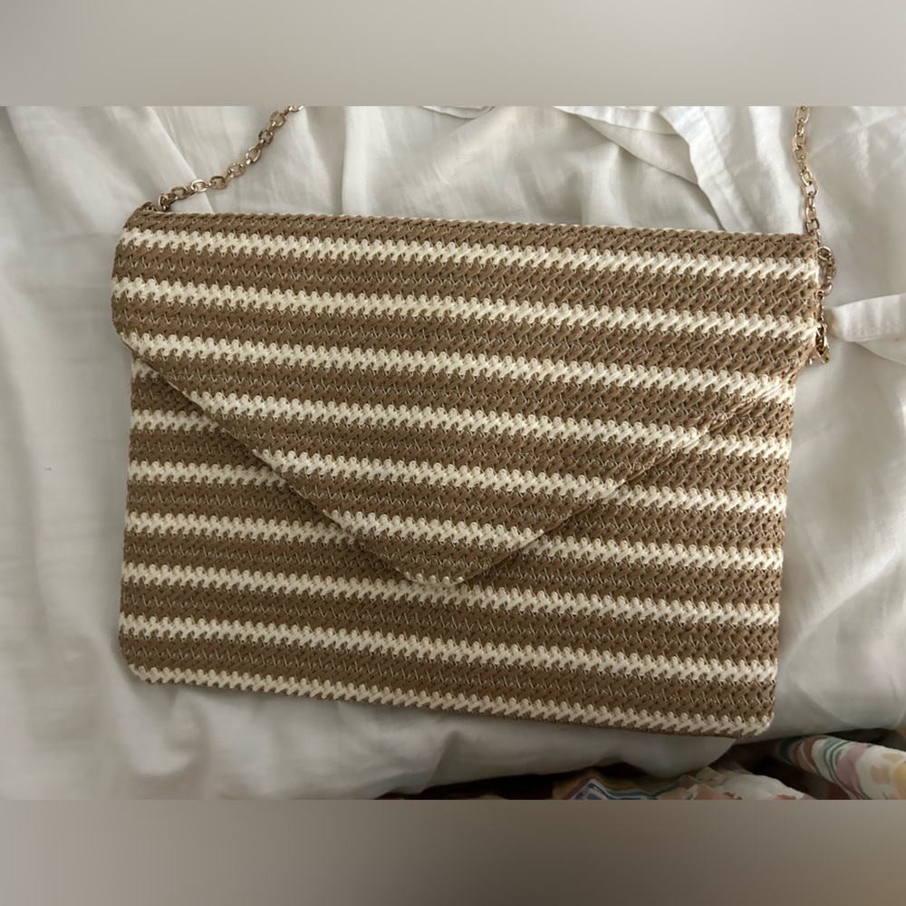 NWOT Urban Expressions straw envelope crossbody/clutch